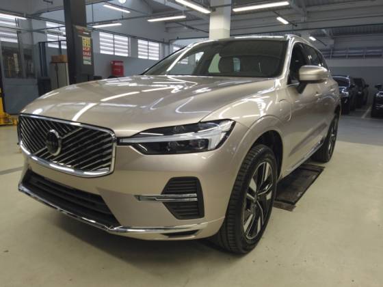 VOLVO XC60 2.0 T8 PHEV PLUS AWD GEARTRONIC